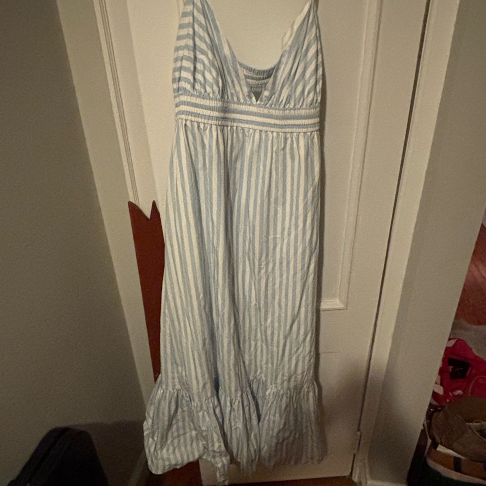 Banana Republic Elegant White Dress